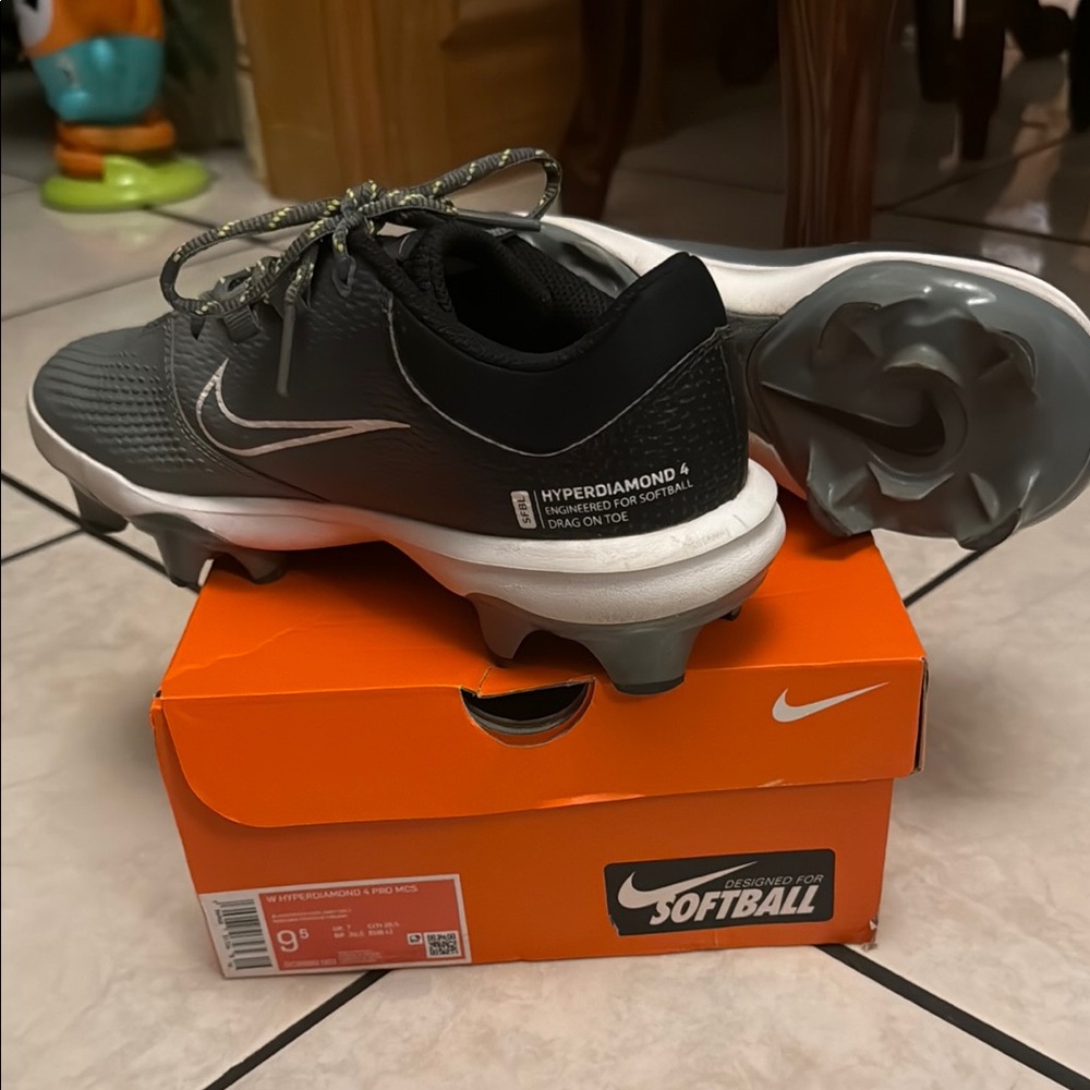 Women Nike Hyperdiamond 4 Pro MCS